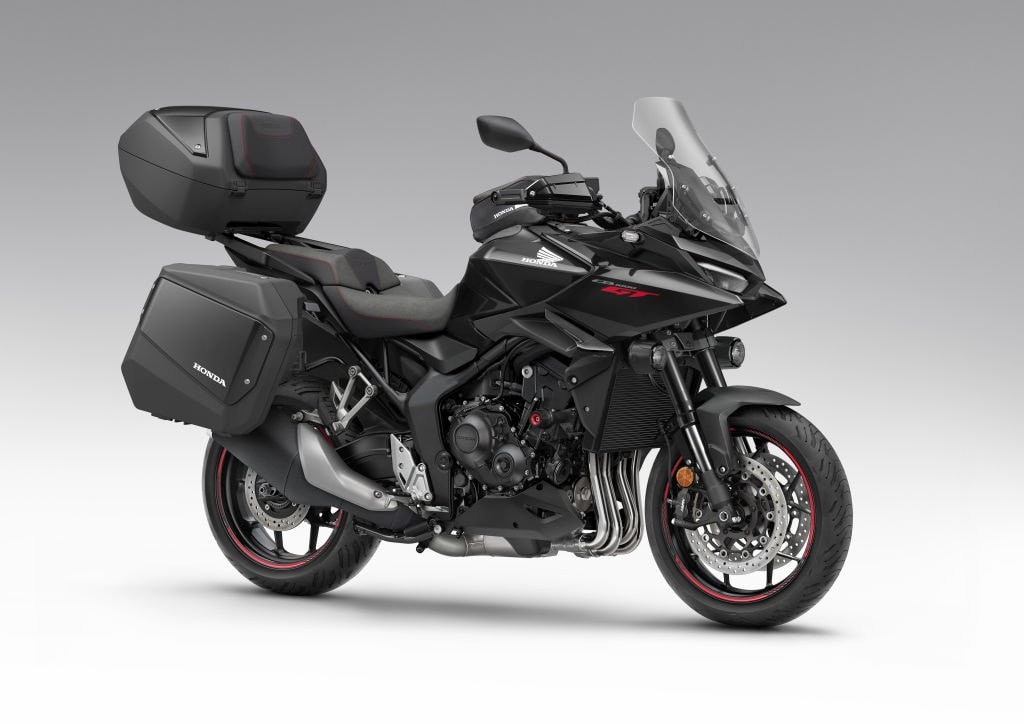 Con la CB1000GT Honda torna a fare le sport tourer come si deve 